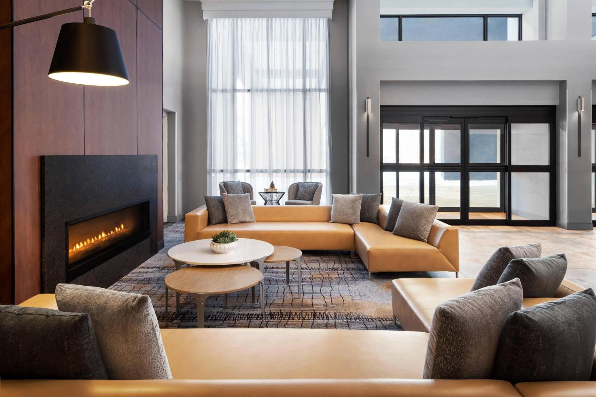 Delta Hotels By Marriott Green Bay Exteriér fotografie